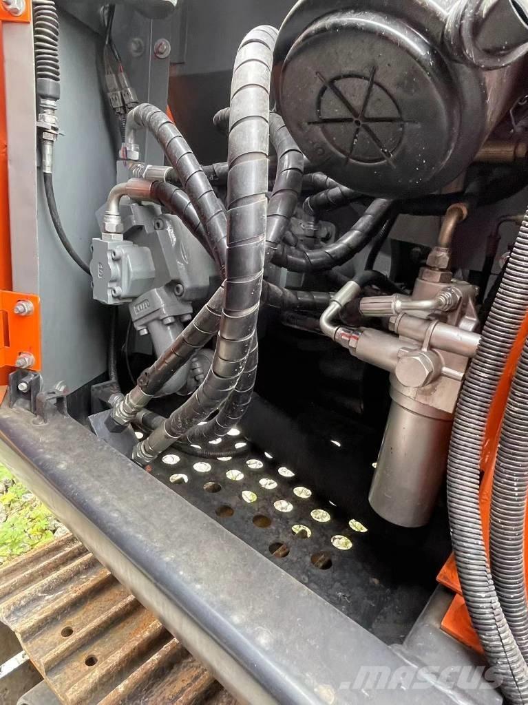 Hitachi ZX 70 小型挖土機/掘鑿機<7t(小型挖掘機)