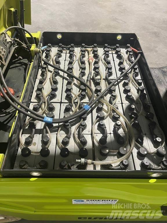Clark GEX30S 電動堆高機