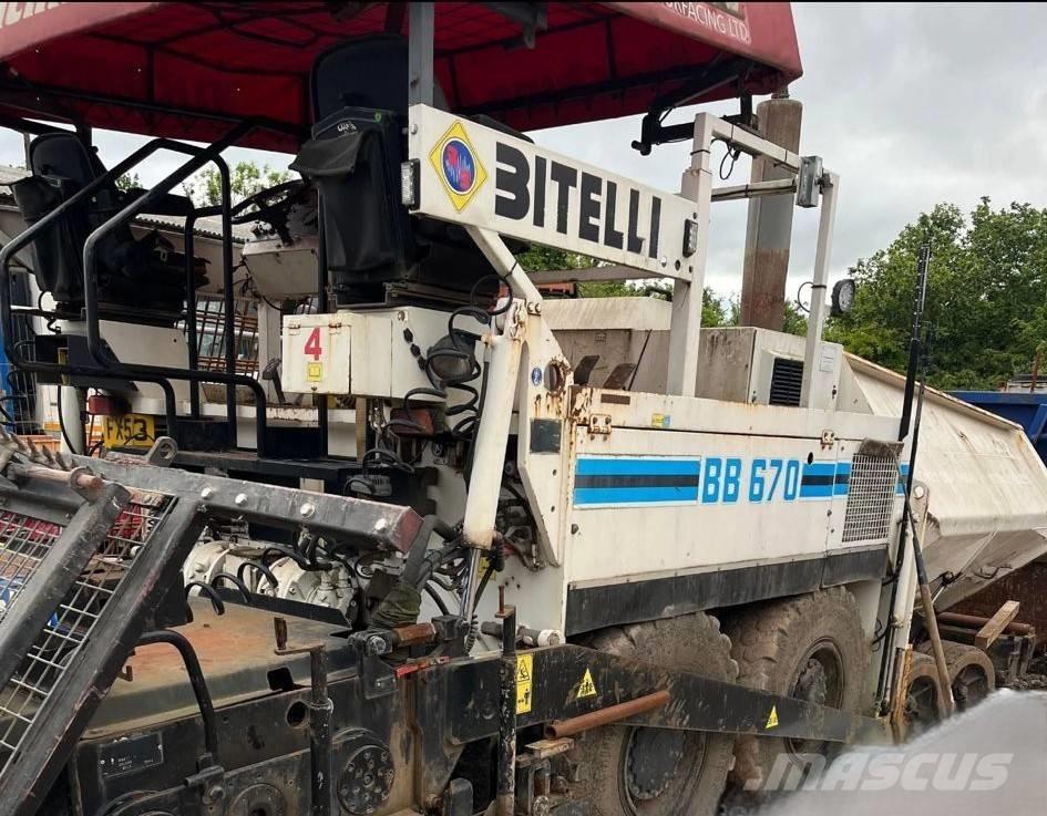Bitelli BB 670 瀝青攤舖機/鋪路機