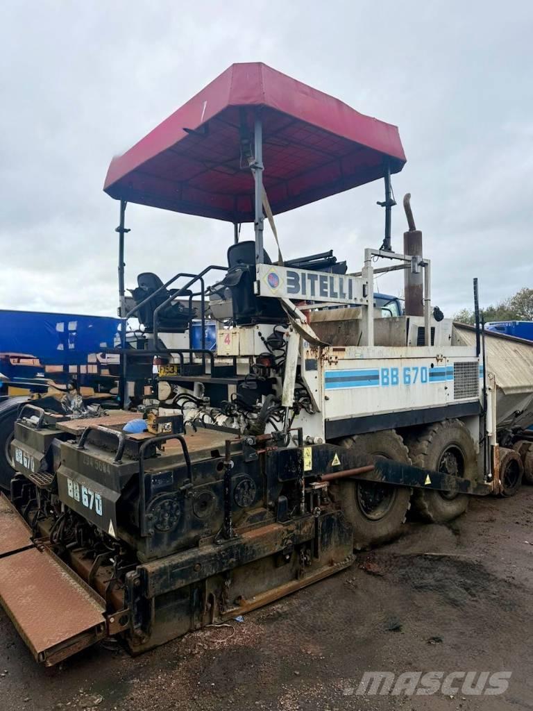 Bitelli BB 670 瀝青攤舖機/鋪路機