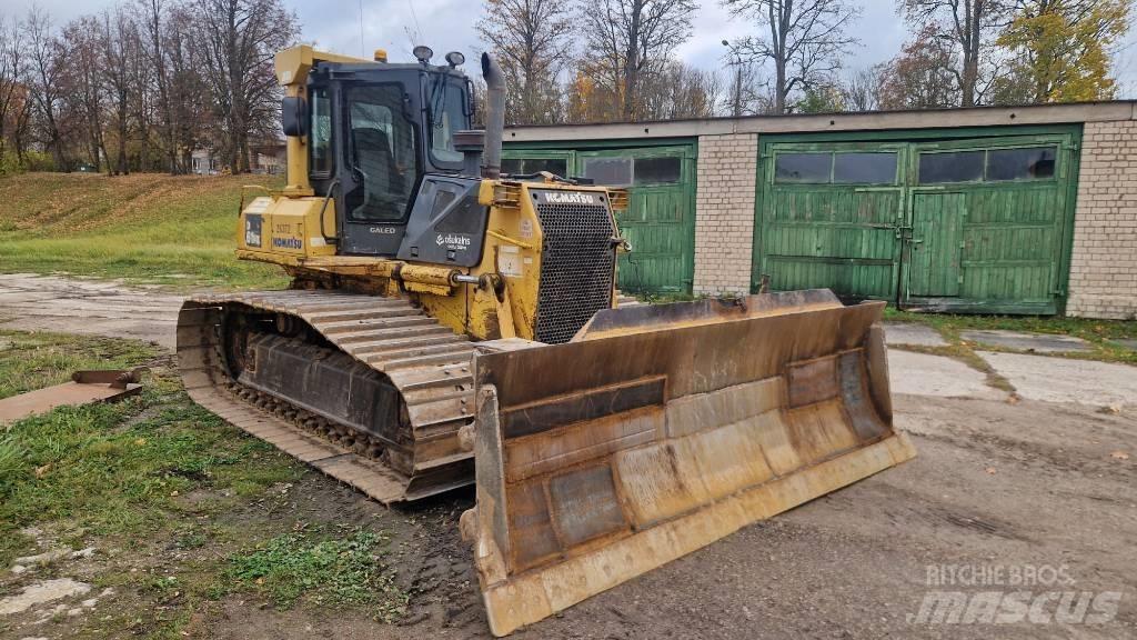 Komatsu D 61 PX-15 履帶推土機