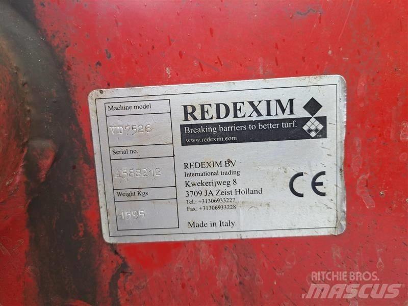 Redexim 7526 通風機和垂直割草機