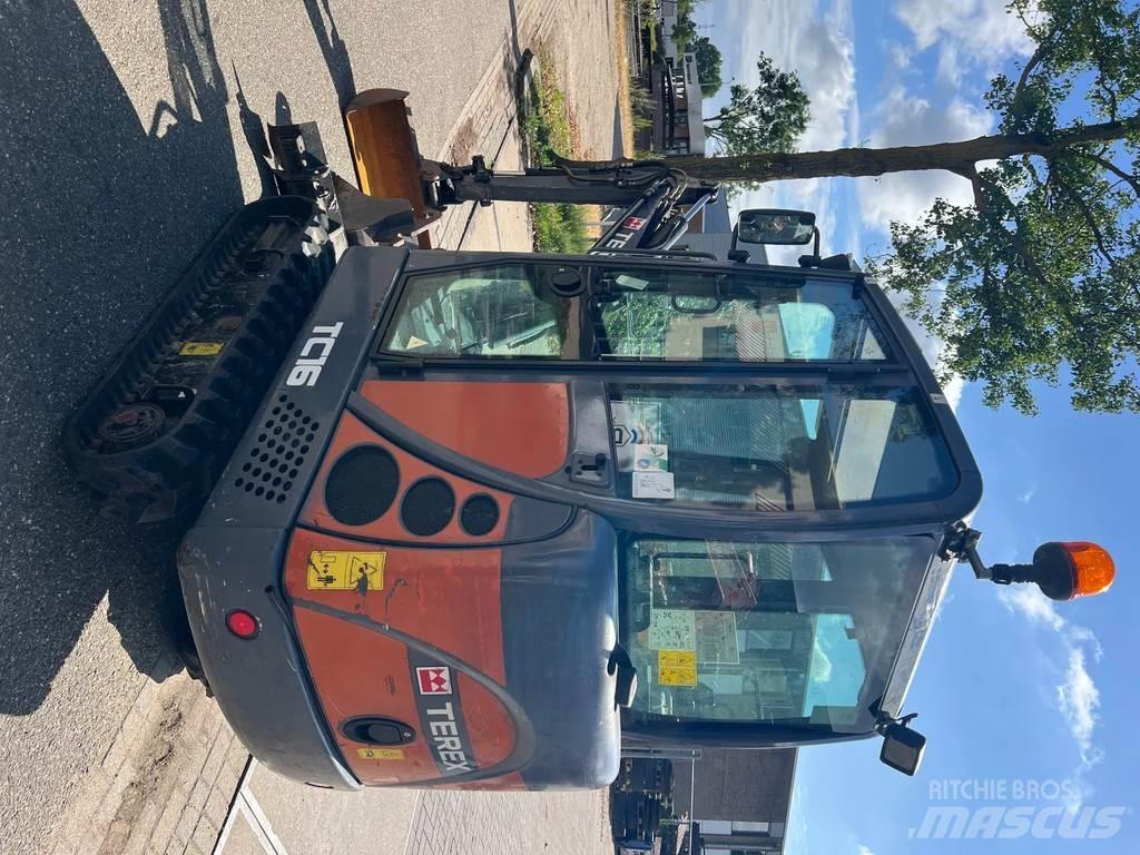 Terex TC16 小型挖土機/掘鑿機<7t(小型挖掘機)