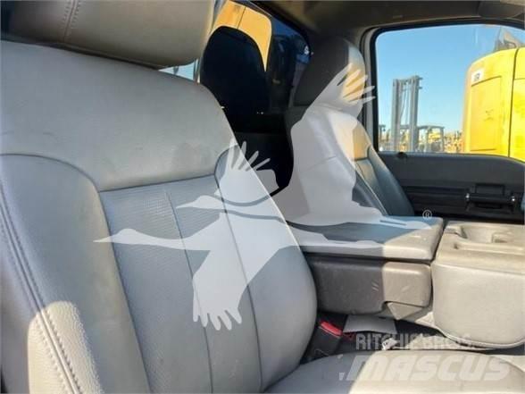 Ford F550 其他