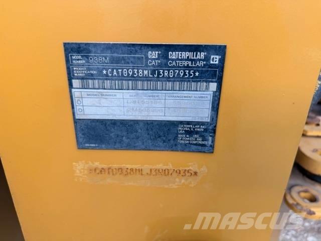 CAT 938M 輪胎式裝載機
