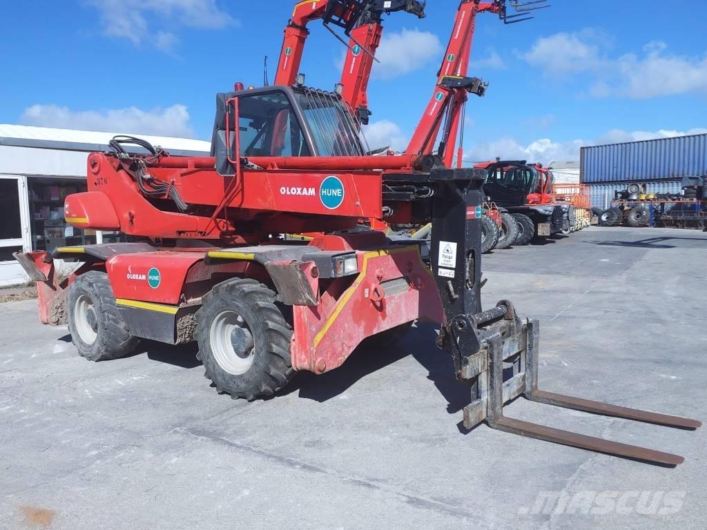 Manitou MRT 1432 M 伸縮臂操作車