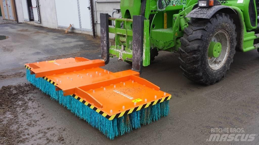 M3 Broom Sweeper SI 掃倉機