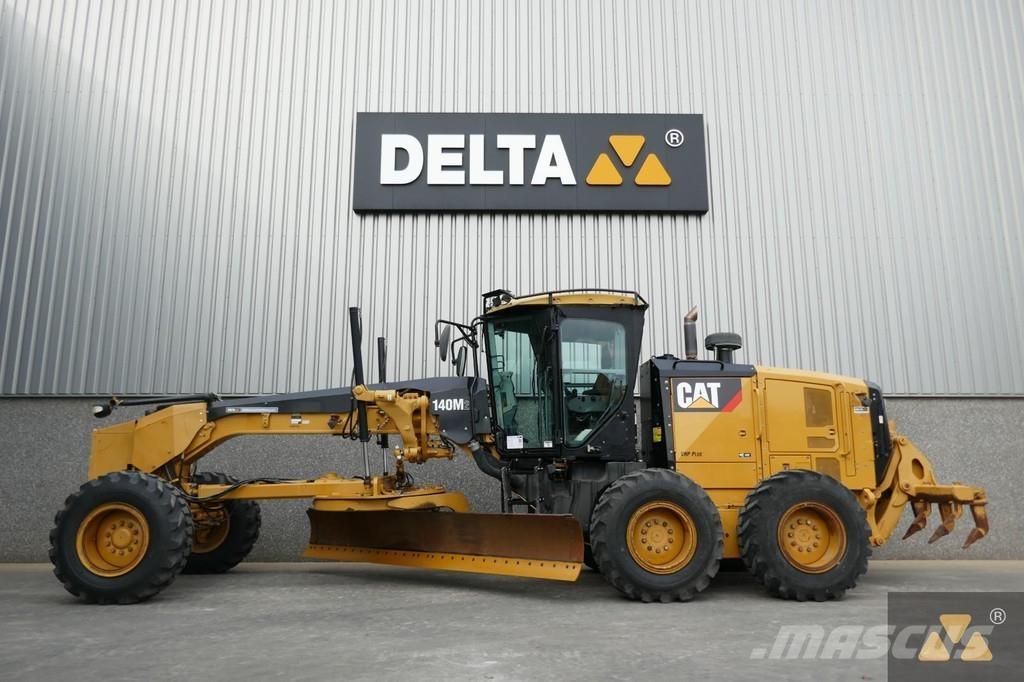 CAT 140M2 平土機