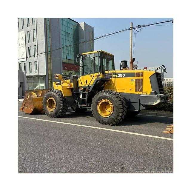 Komatsu 380-6 輪胎式裝載機