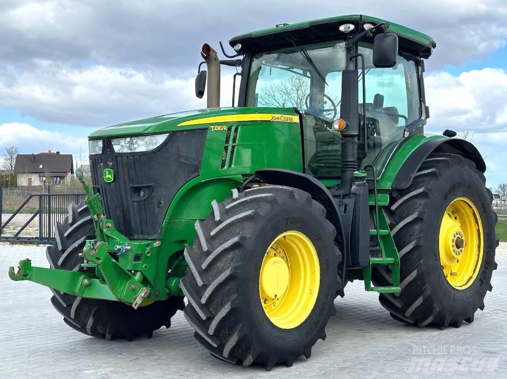 John Deere 7230 R 曳引機