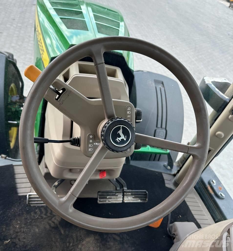 John Deere 7230 R 曳引機