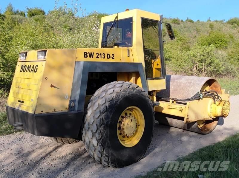 Bomag BW 213 單輪滾壓機