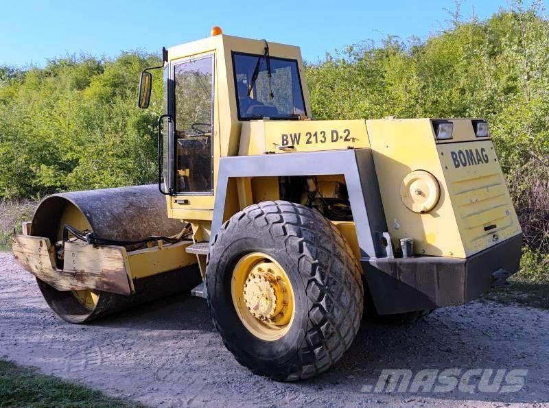 Bomag BW 213 單輪滾壓機