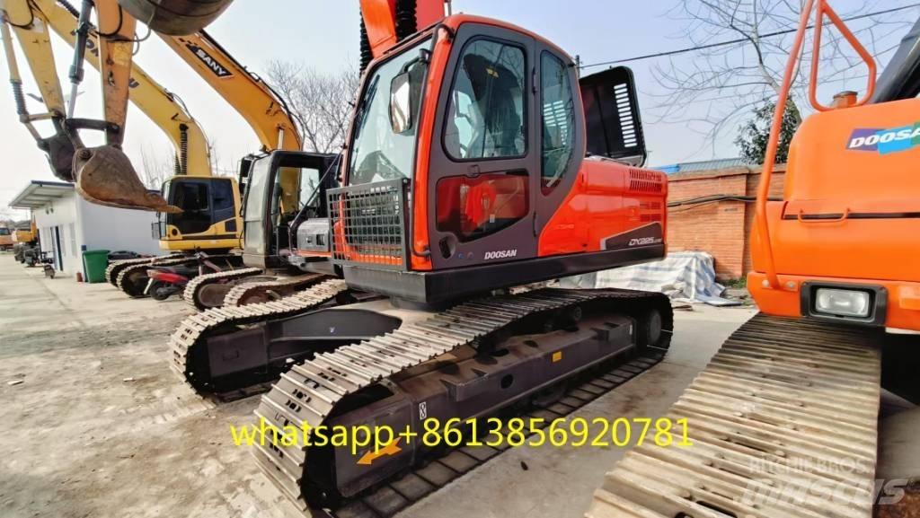 Doosan DX 225 履帶式 挖土機/掘鑿機/挖掘機