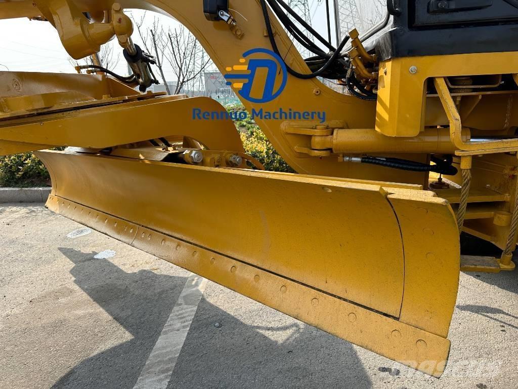 CAT 140K 平土機