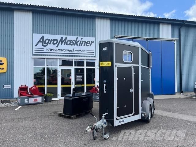 Ifor Williams HB403 動物運輸半拖車
