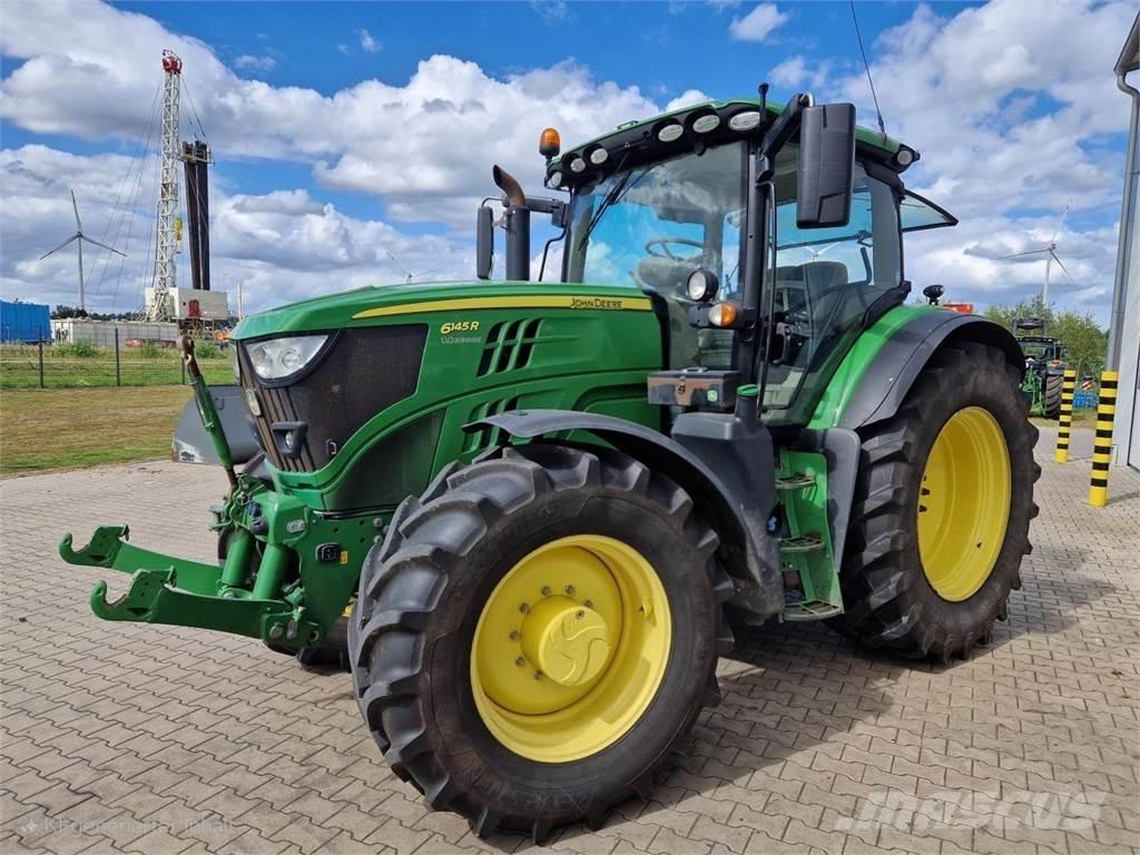 John Deere 6145R 曳引機