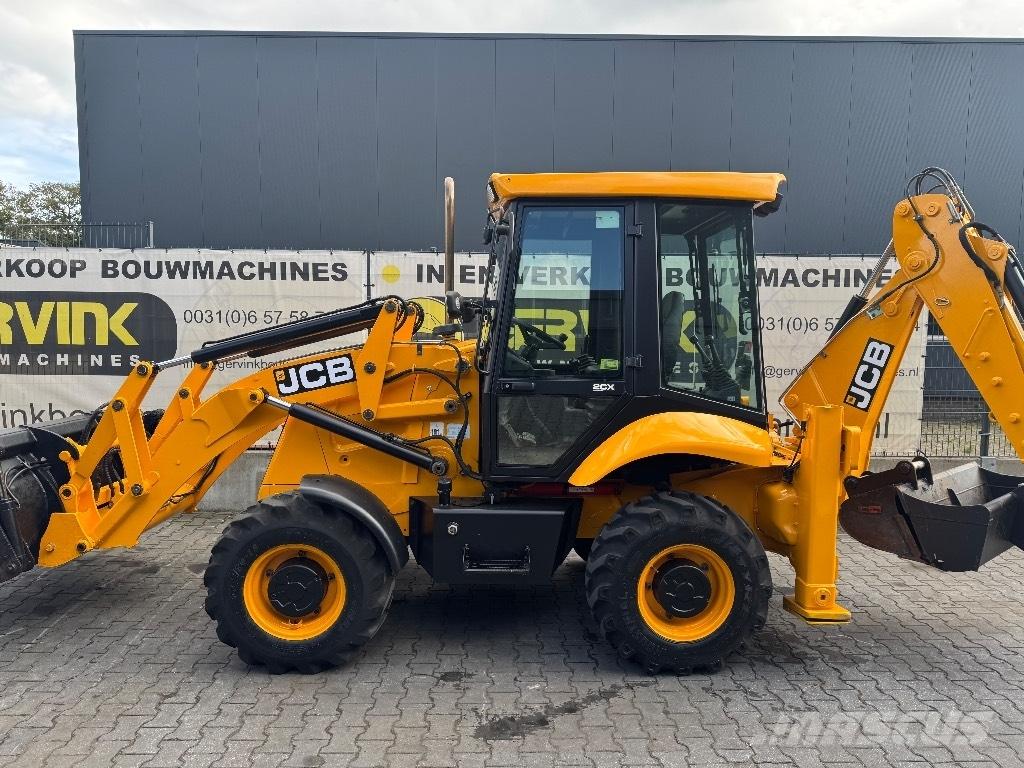 JCB 2 CX 反鏟裝載機