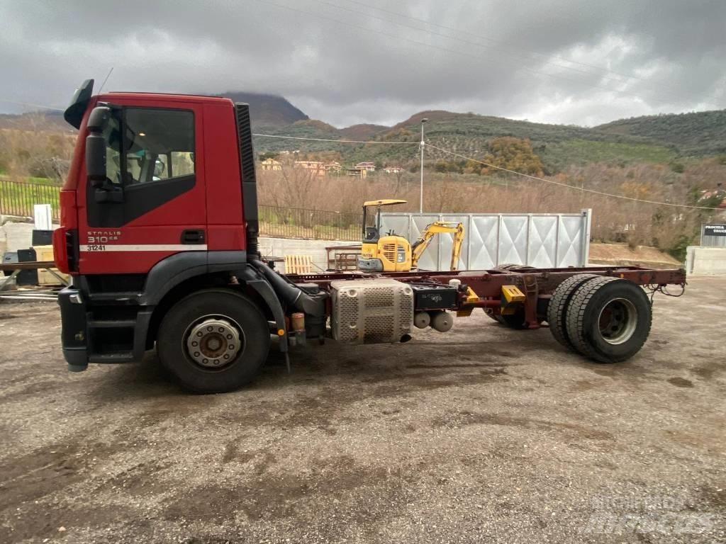 Iveco STRALIS 190S31 運輸車輛