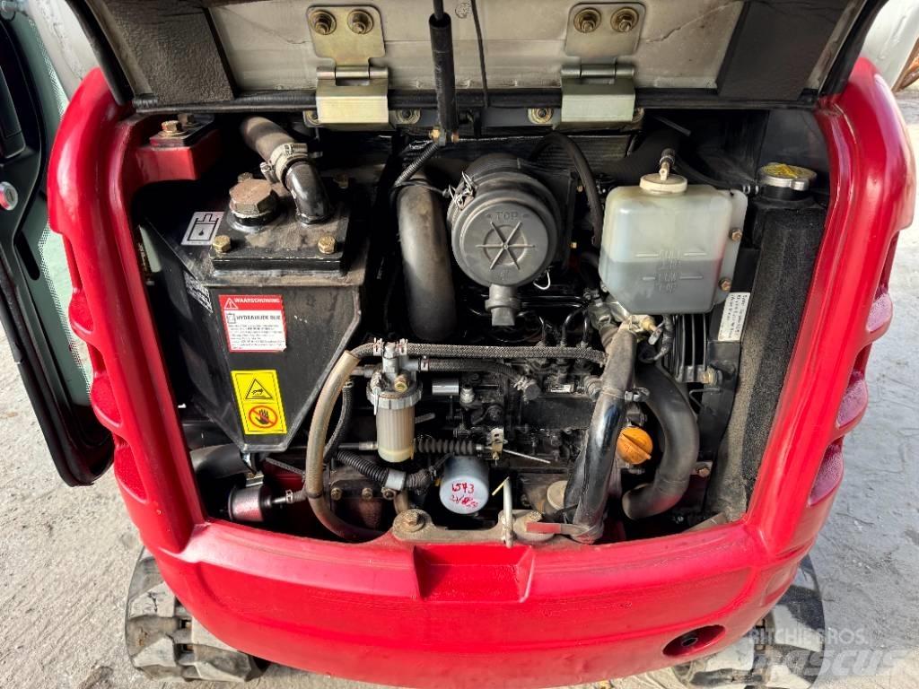Takeuchi TB 216 小型挖土機/掘鑿機<7t(小型挖掘機)