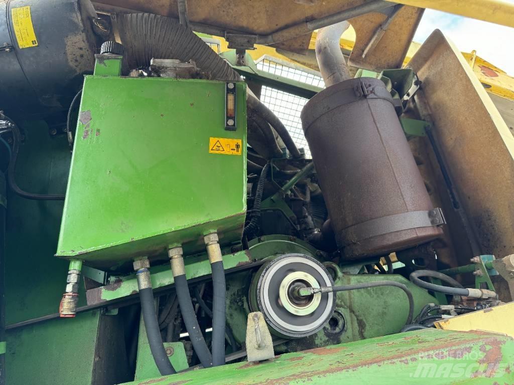 Krone Big X 500 自走式飼料採集機