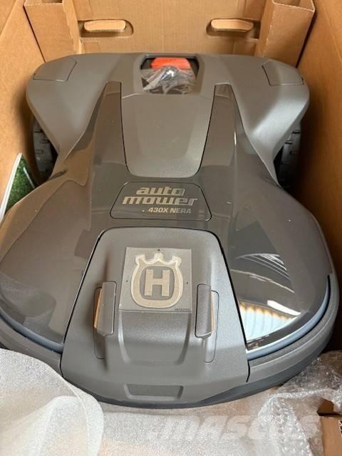 Husqvarna 430X 機器人割草機
