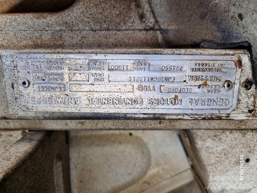 Bedford TK 1020 曳引機組件