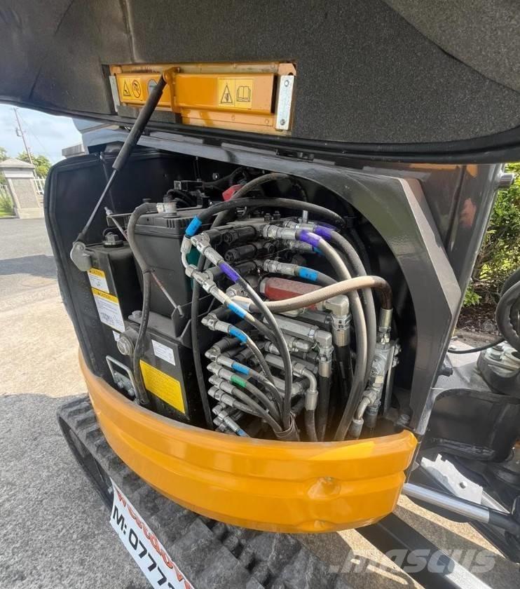 Kato HD27V4 中型挖土機/掘鑿機/挖掘機 7t-12t