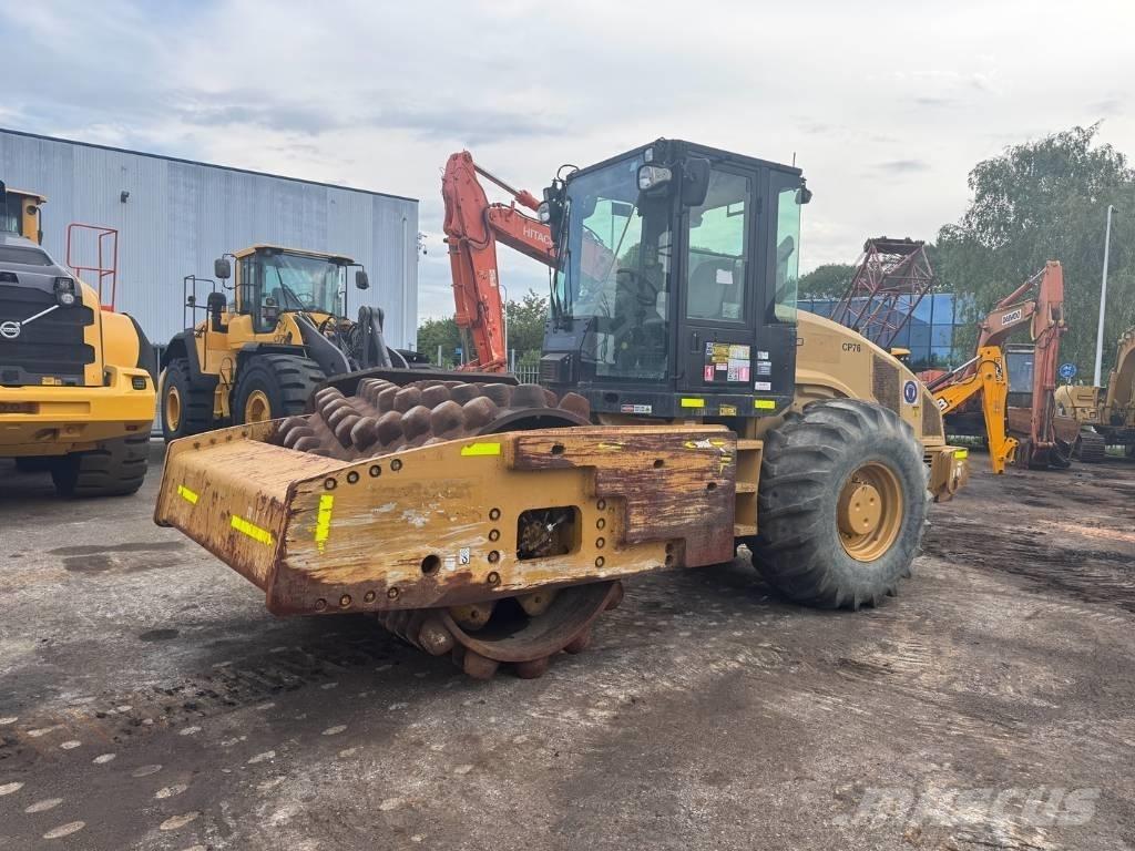 CAT CP 76 單輪滾壓機