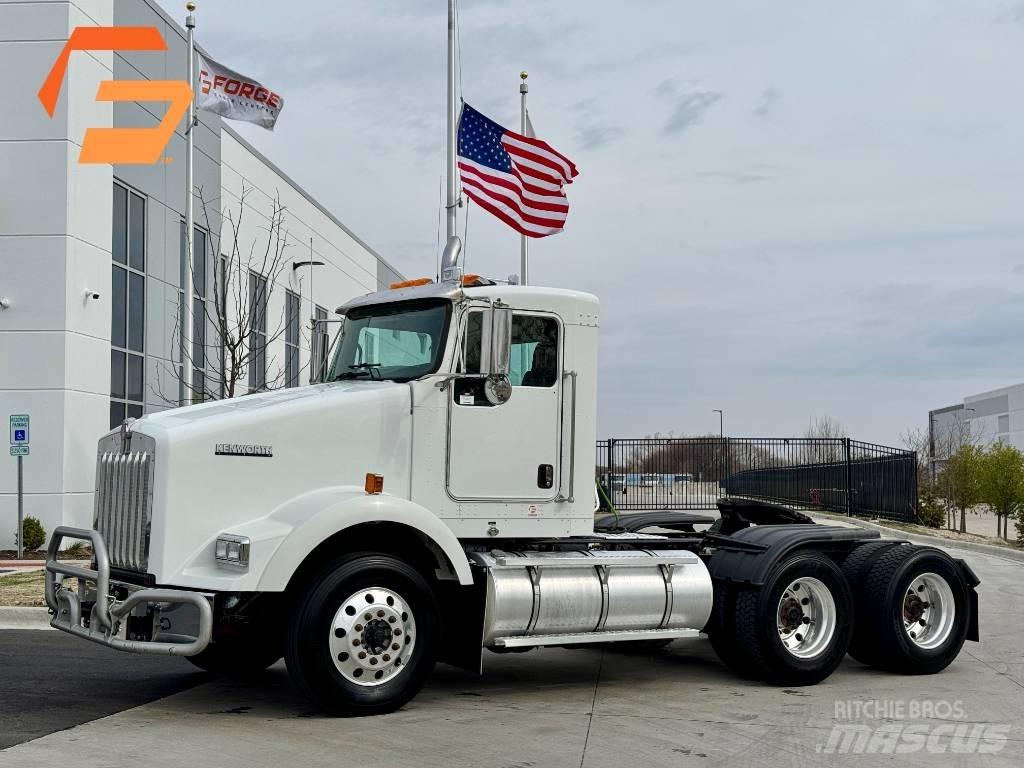 Kenworth T800 曳引機組件