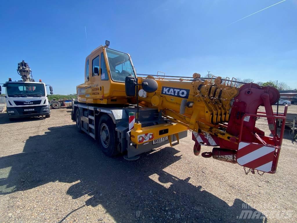 Kato CR 200 Ri 全路面起重機/吊車