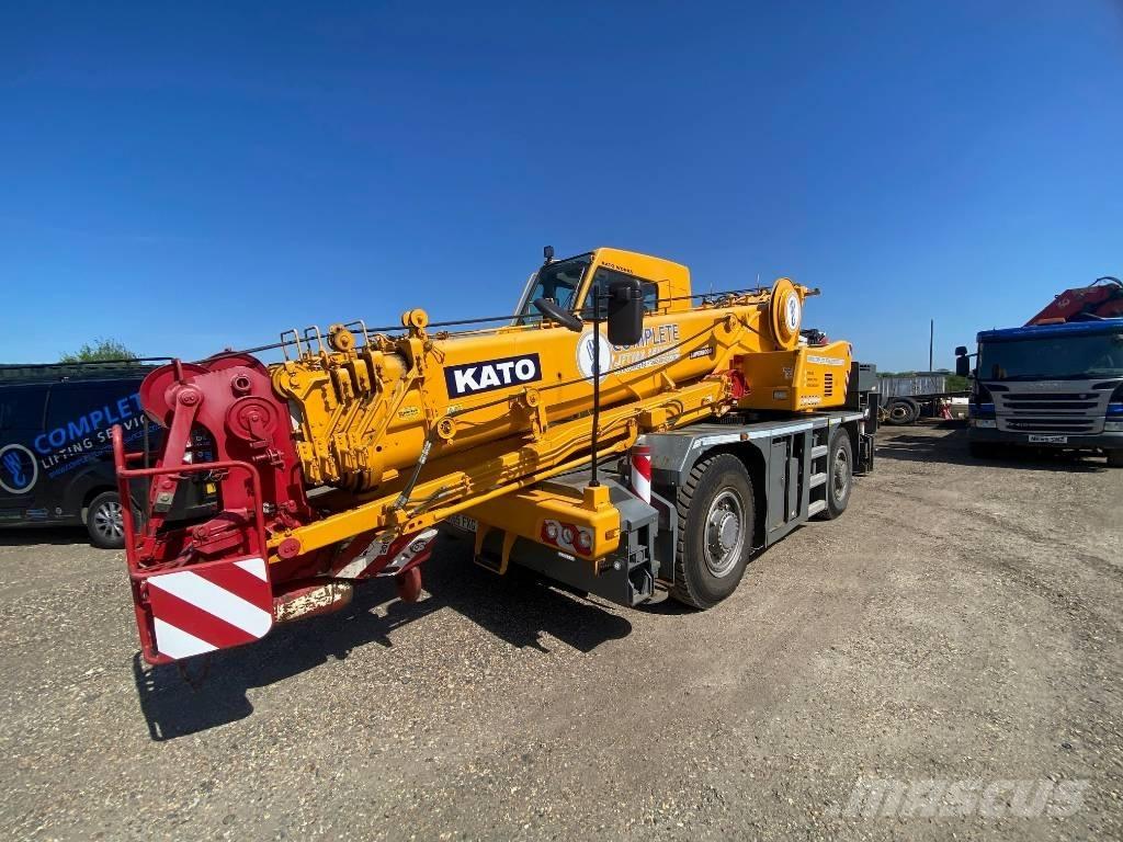 Kato CR 200 Ri 全路面起重機/吊車