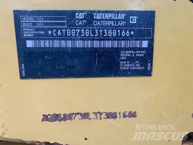 CAT 730 鉸接式起吊車