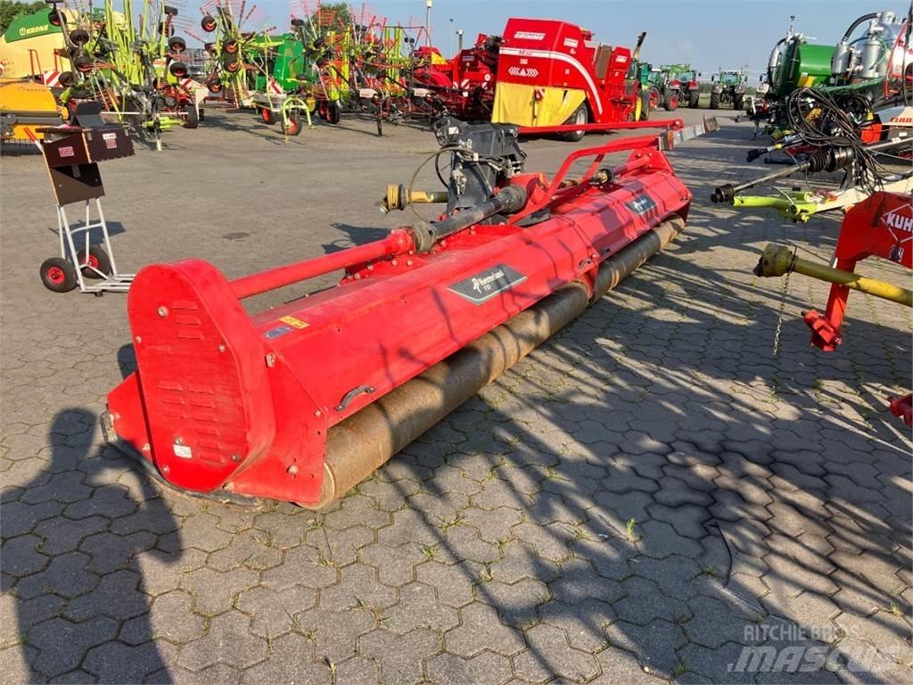 Kverneland FXF 640 其他地面照料機械