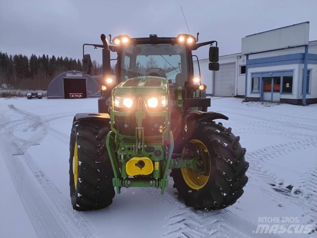 John Deere 6155 R 曳引機