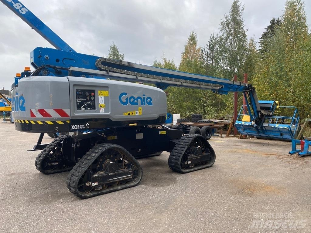 Genie S 65 xc TRAX 曲臂高空作業車