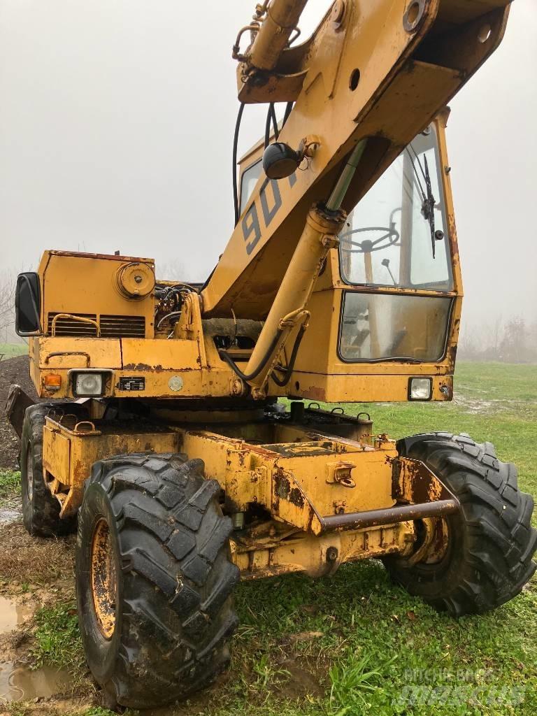 Liebherr A 901 C 旋轉式挖土機/掘鑿機/挖掘機