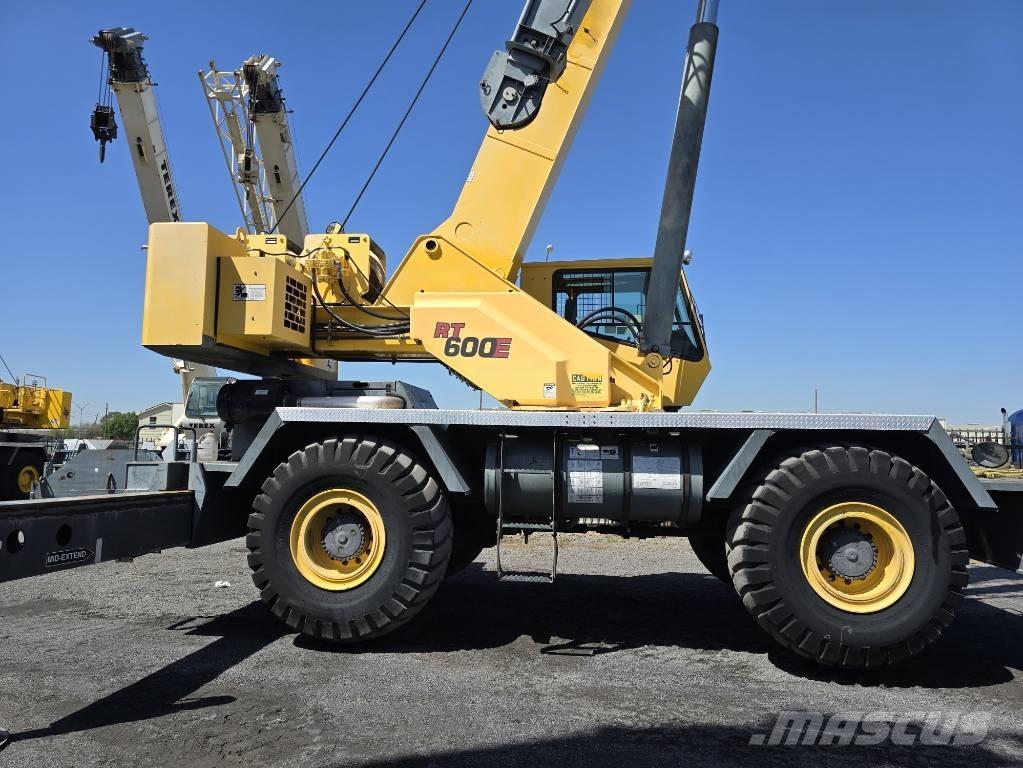 Grove RT 600 E 越野起重機