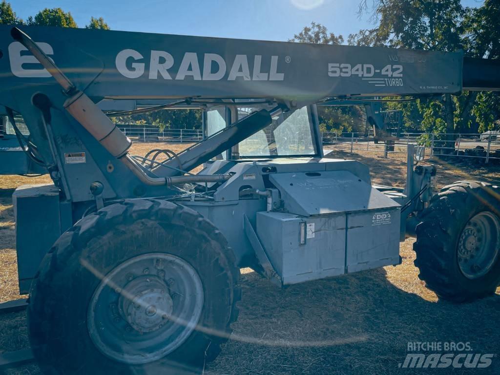 Gradall 534 D-6-42 伸縮臂操作車
