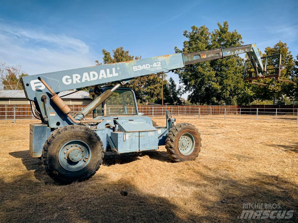 Gradall 534 D-6-42 伸縮臂操作車