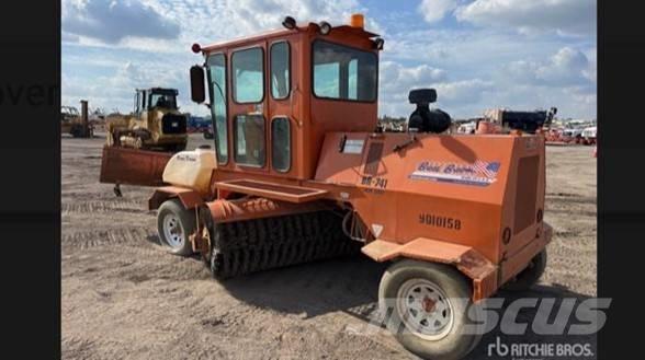 Broce KR 350 掃倉機