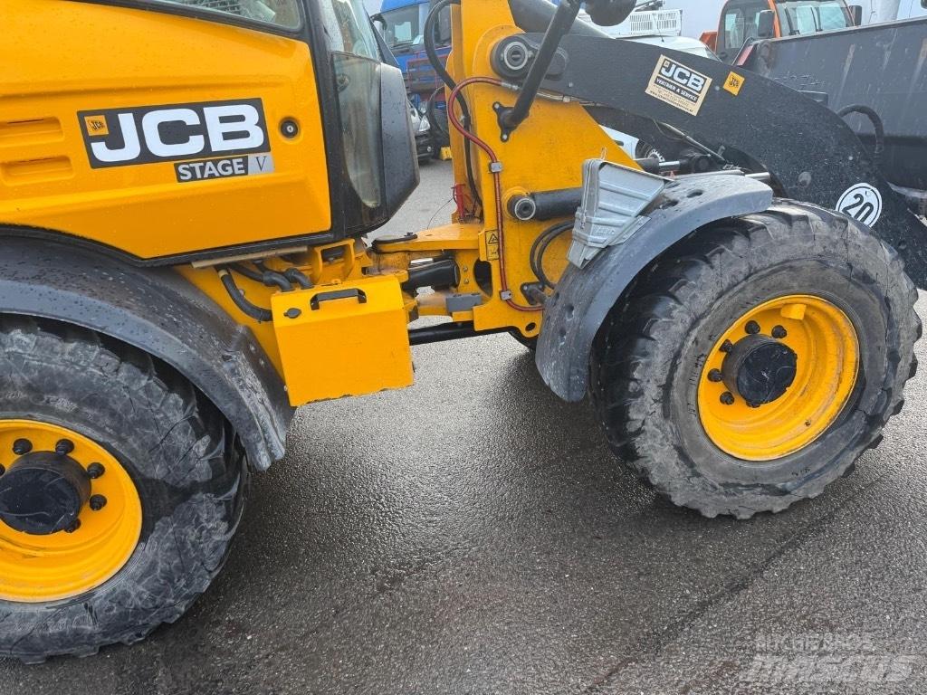 JCB 409 SV 反鏟裝載機