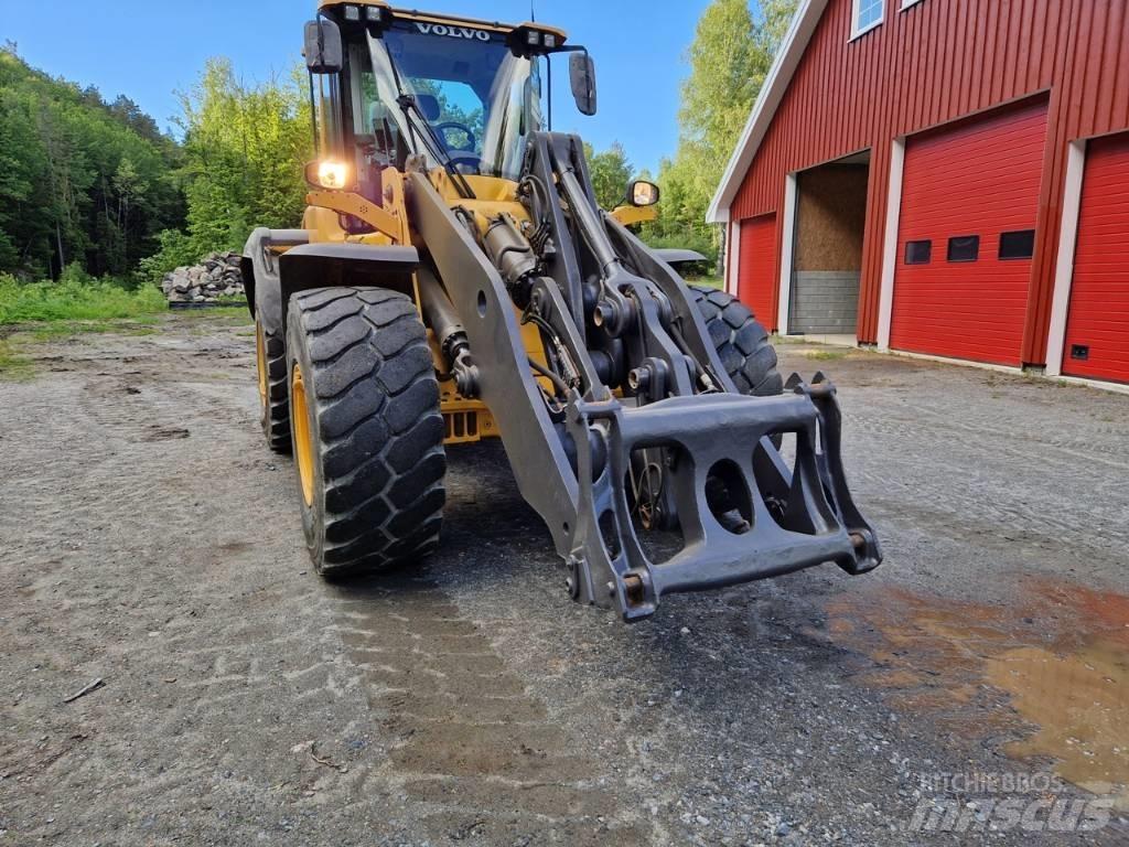 Volvo L 110 H 輪胎式裝載機