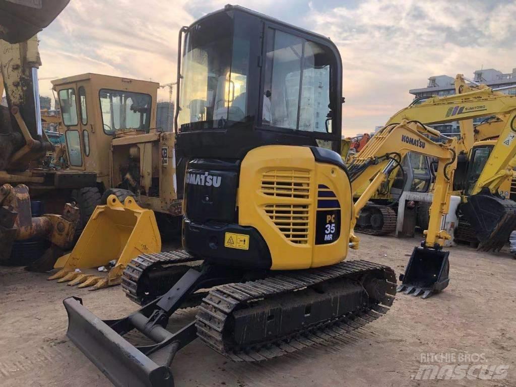 Komatsu PC35 小型挖土機/掘鑿機<7t(小型挖掘機)