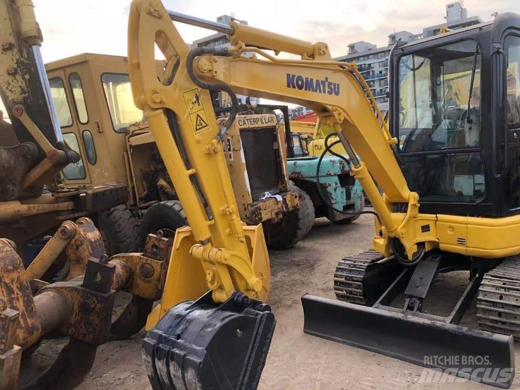 Komatsu PC35 小型挖土機/掘鑿機<7t(小型挖掘機)