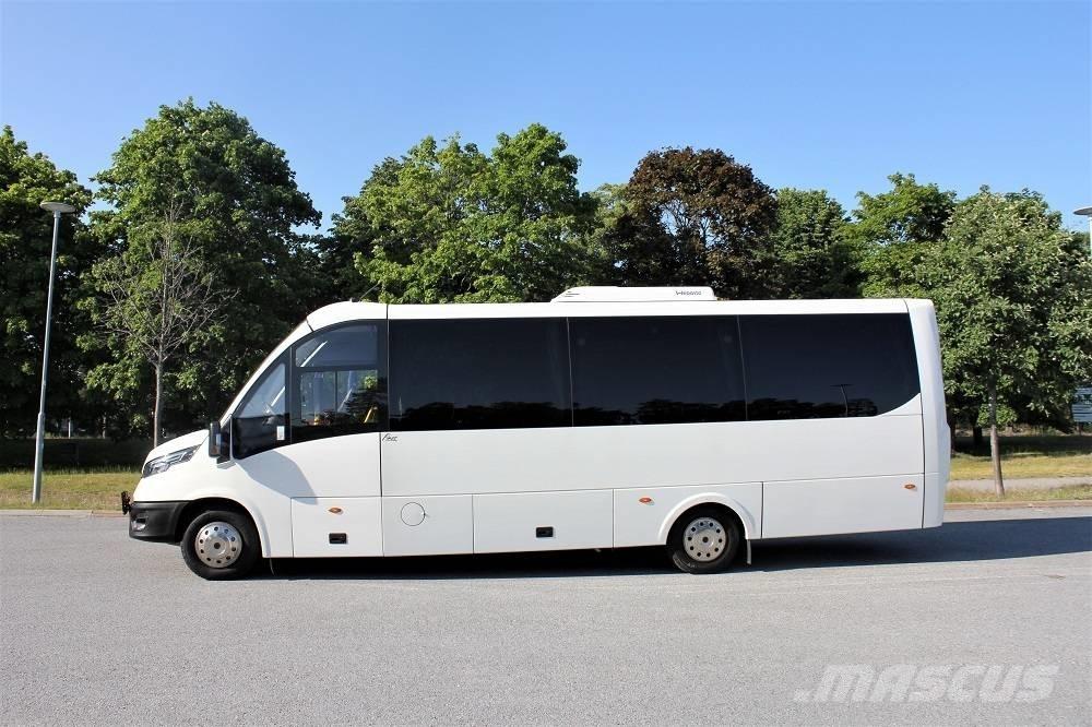 Iveco Rosero First 校車