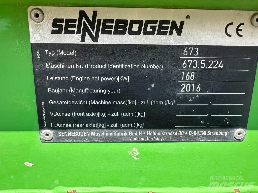Sennebogen 673R 履帶式起重機