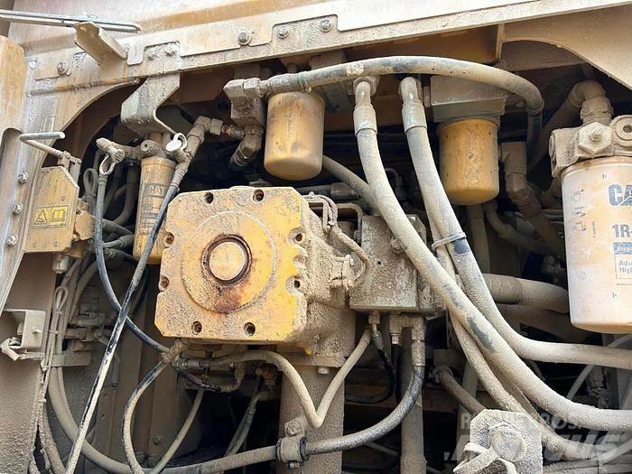 CAT 374 LME 特殊挖土機/掘鑿機/挖掘機