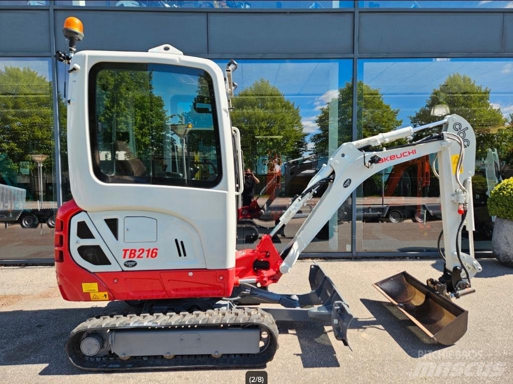 Takeuchi TB 216 小型挖土機/掘鑿機<7t(小型挖掘機)