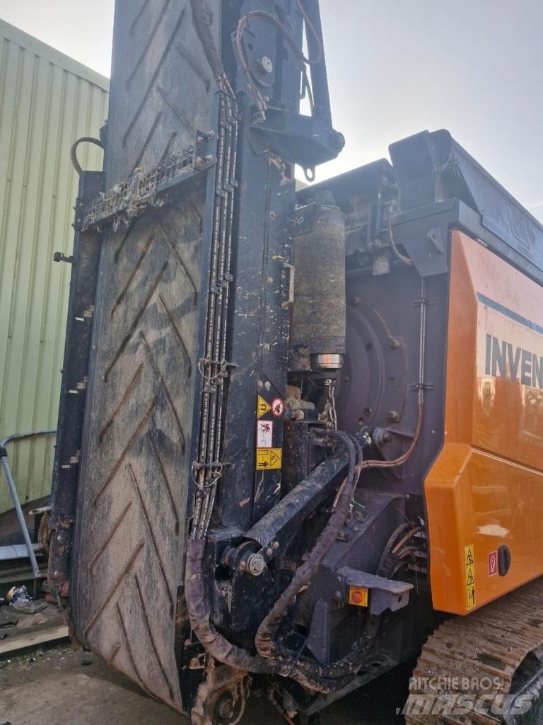 Doppstadt DW2268K 廢棄物撕碎機